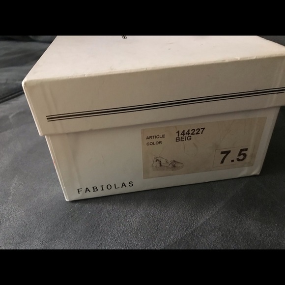 Fabiolas Tan Suede Tie-up Espadrilles, size 7 1/2 - Picture 13 of 13